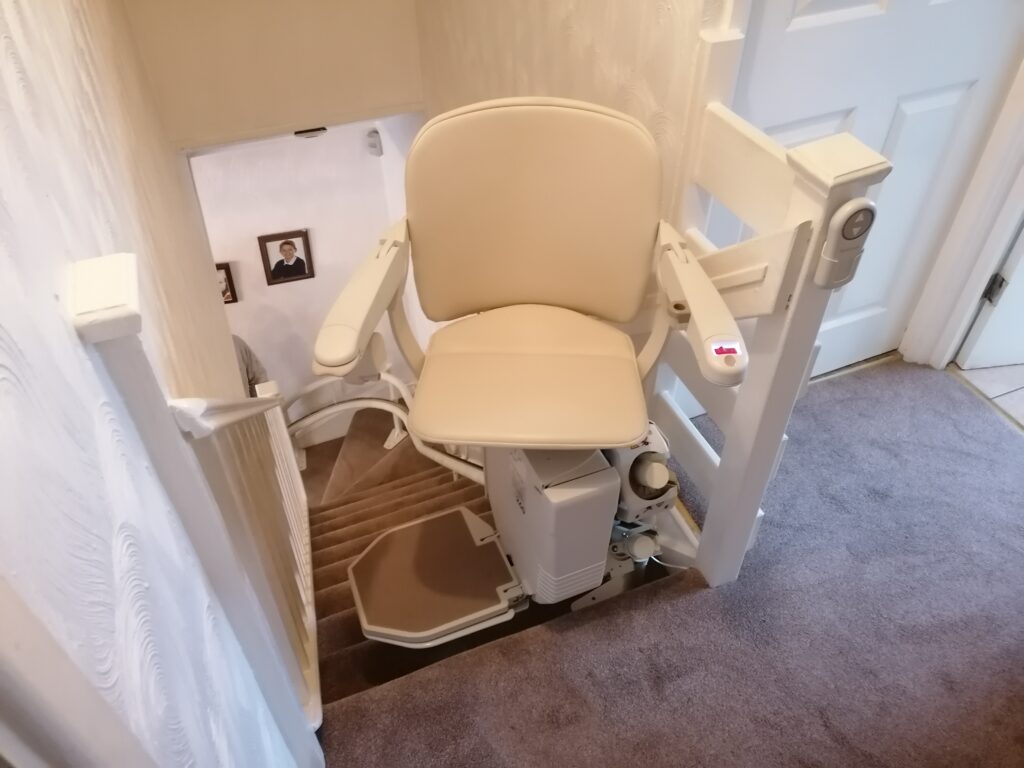 Lifestyle ST 260 Reconditioned Stairlift